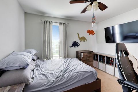 Tiny photo for 735 Glenwood Drive, South Elgin, IL 60177 (MLS # 12627864)