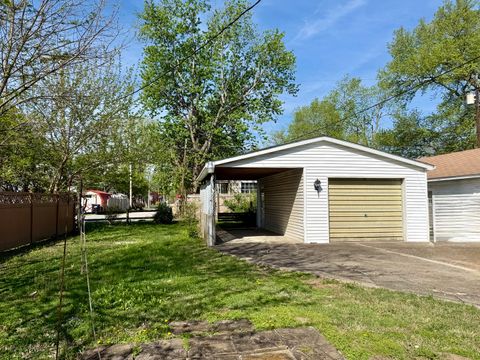 Tiny photo for 712 S Virginia Avenue, Marion, IL 62959 (MLS # 12612046)