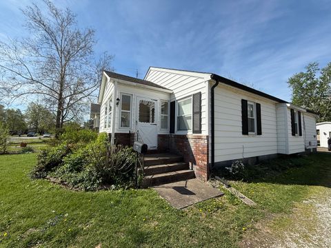 Tiny photo for 712 S Virginia Avenue, Marion, IL 62959 (MLS # 12612046)