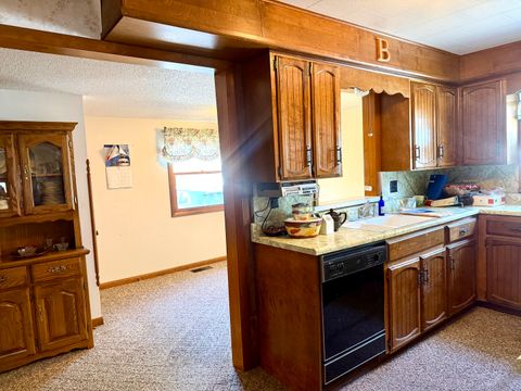 Tiny photo for 712 S Virginia Avenue, Marion, IL 62959 (MLS # 12612046)