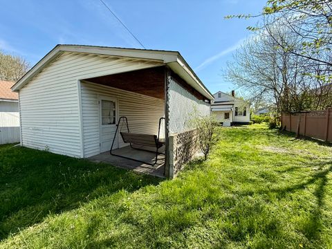 Tiny photo for 712 S Virginia Avenue, Marion, IL 62959 (MLS # 12612046)