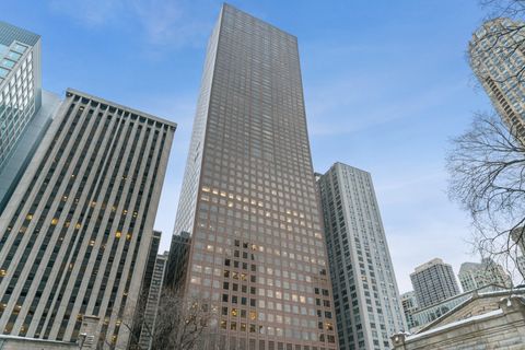 Tiny photo for 161 E CHICAGO Avenue #33DE, Chicago, IL 60611 (MLS # 12604760)