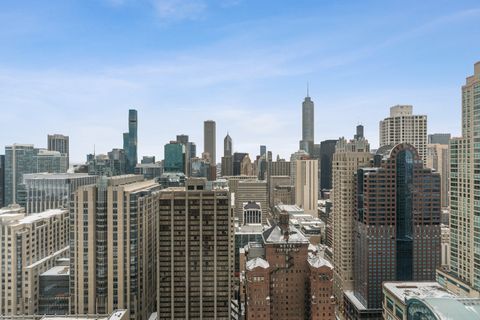 Tiny photo for 161 E CHICAGO Avenue #33DE, Chicago, IL 60611 (MLS # 12604760)