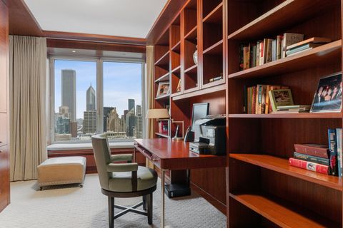 Tiny photo for 161 E CHICAGO Avenue #33DE, Chicago, IL 60611 (MLS # 12604760)