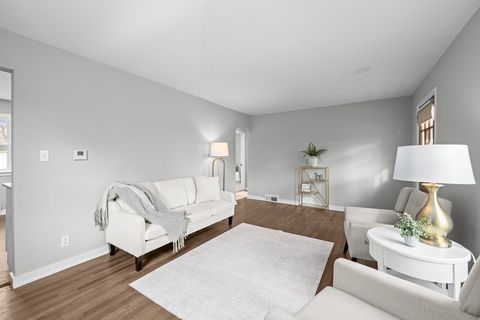 Tiny photo for 2036 46th Street, Rock Island, IL 61201 (MLS # 12547551)