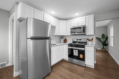 Tiny photo for 2036 46th Street, Rock Island, IL 61201 (MLS # 12547551)