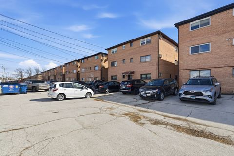 Tiny photo for 6728 W 64TH Place #2A, Chicago, IL 60638 (MLS # 12590045)
