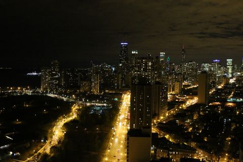 Tiny photo for 2020 N LINCOLN PARK WEST Park #30F, Chicago, IL 60614 (MLS # 12481467)