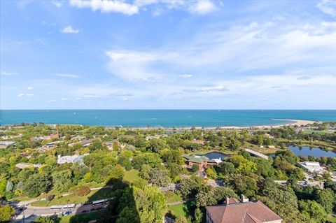 Tiny photo for 2020 N LINCOLN PARK WEST Park #30F, Chicago, IL 60614 (MLS # 12481467)