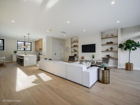 Tiny photo for 1412 N Elk Grove Avenue #E, Chicago, IL 60622 (MLS # 12507803)