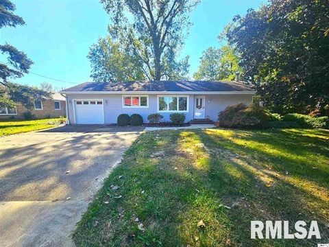 Photo of 2116 Kochs Lane, Quincy, IL 62305 (MLS # QC4268357)