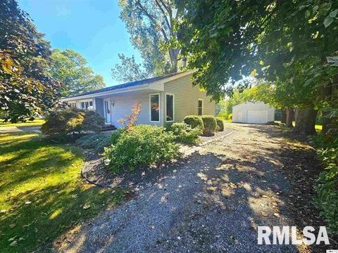 Tiny photo for 2116 Kochs Lane, Quincy, IL 62305 (MLS # QC4268357)