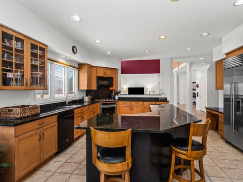 Tiny photo for 2008 Jordan Terrace, Buffalo Grove, IL 60089 (MLS # 12549780)