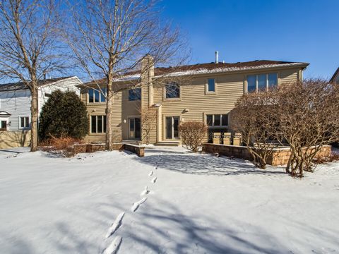 Tiny photo for 2008 Jordan Terrace, Buffalo Grove, IL 60089 (MLS # 12549780)