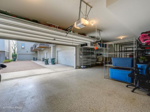 Tiny photo for 37 S Chestnut Avenue, Arlington Heights, IL 60005 (MLS # 12620343)