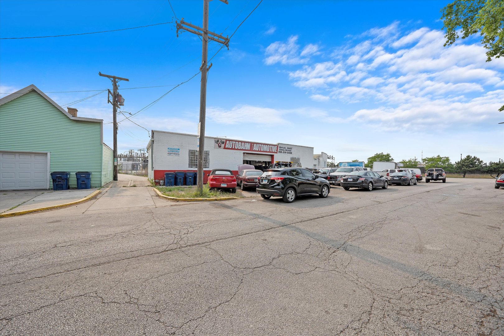 4901 W Ogden Avenue