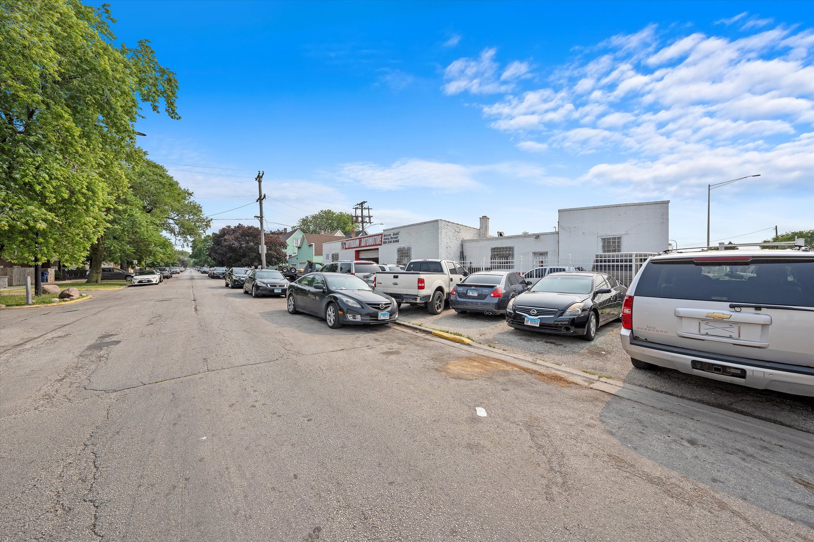 4901 W Ogden Avenue