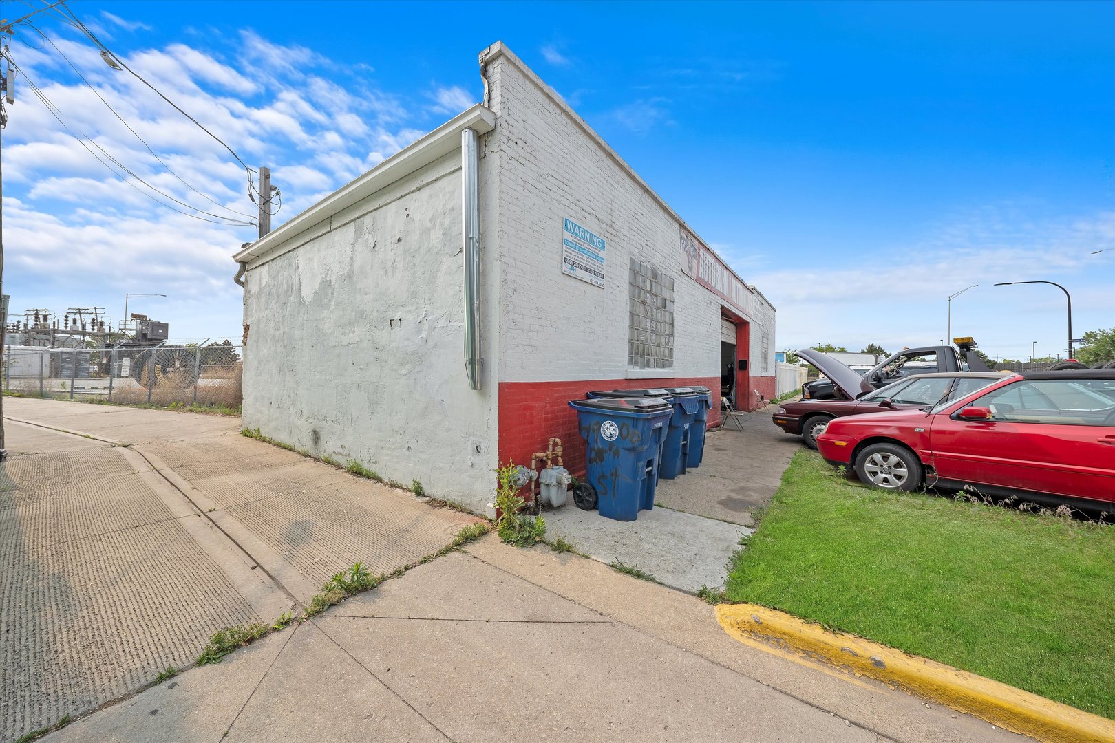 4901 W Ogden Avenue