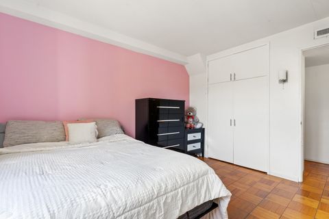 Tiny photo for 7202 Oak Avenue #4NE, River Forest, IL 60305 (MLS # 12471668)