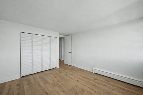 Tiny photo for 5740 N Sheridan Road #17C, Chicago, IL 60660 (MLS # 12715513)
