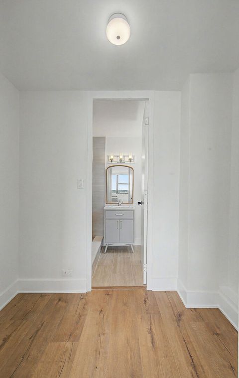 Tiny photo for 5740 N Sheridan Road #17C, Chicago, IL 60660 (MLS # 12715513)