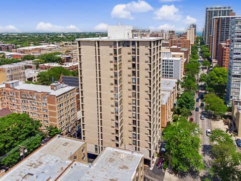 Photo of 5740 N Sheridan Road #17C, Chicago, IL 60660 (MLS # 12715513)