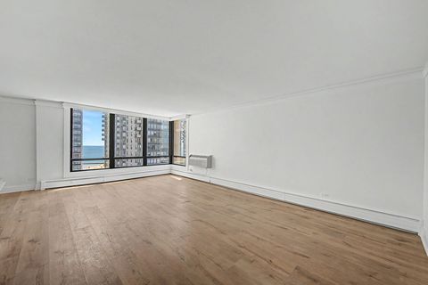 Tiny photo for 5740 N Sheridan Road #17C, Chicago, IL 60660 (MLS # 12715513)