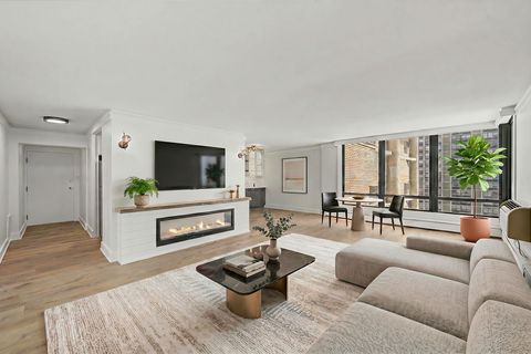 Tiny photo for 5740 N Sheridan Road #17C, Chicago, IL 60660 (MLS # 12715513)