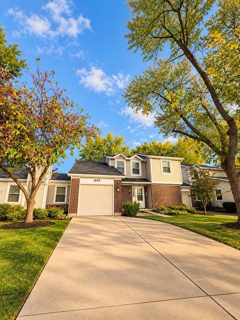 Photo of 899 Colony Lake Drive, Schaumburg, IL 60194 (MLS # 12786561)