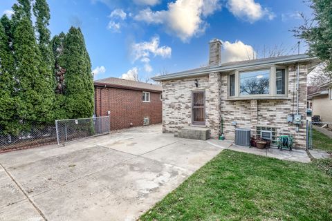 Tiny photo for 3343 N NORMANDY Avenue, Chicago, IL 60634 (MLS # 12600907)