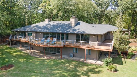 A home in Wauconda