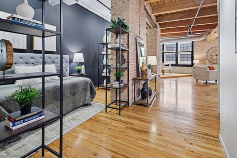 Tiny photo for 728 W JACKSON Boulevard #326, Chicago, IL 60661 (MLS # 12559785)