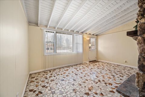 Tiny photo for 1009 Assell Avenue, Aurora, IL 60505 (MLS # 12529370)