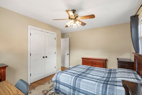 Tiny photo for 5229 Benton Avenue, Downers Grove, IL 60515 (MLS # 12537144)