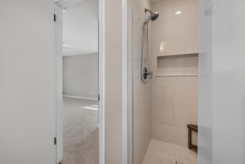 Tiny photo for 1829 W Catalpa Lane, Mount Prospect, IL 60056 (MLS # 12738632)