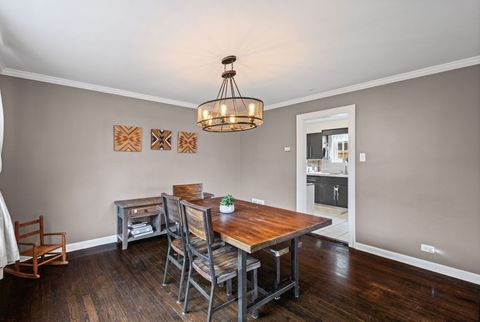 Tiny photo for 2816 Wenonah Avenue, Berwyn, IL 60402 (MLS # 12583380)