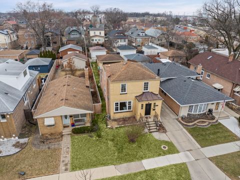 Tiny photo for 2816 Wenonah Avenue, Berwyn, IL 60402 (MLS # 12583380)