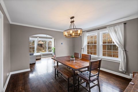 Tiny photo for 2816 Wenonah Avenue, Berwyn, IL 60402 (MLS # 12583380)