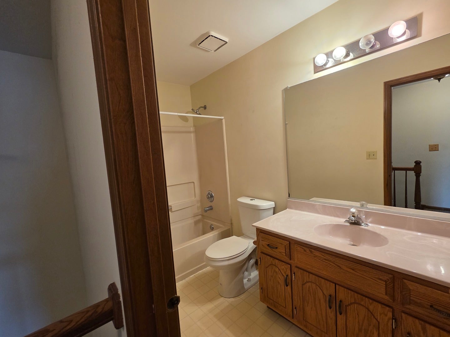 3606 Hennepin Drive