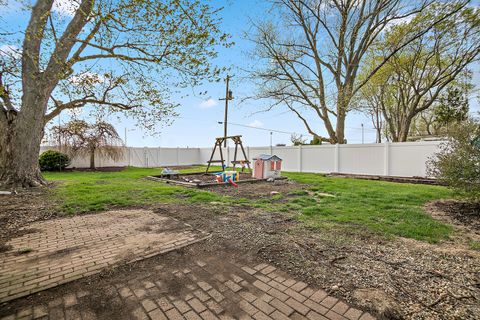 Tiny photo for 325 N Elm Street, Herscher, IL 60941 (MLS # 12613301)