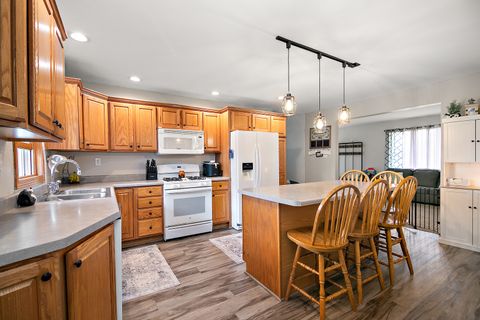 Tiny photo for 325 N Elm Street, Herscher, IL 60941 (MLS # 12613301)