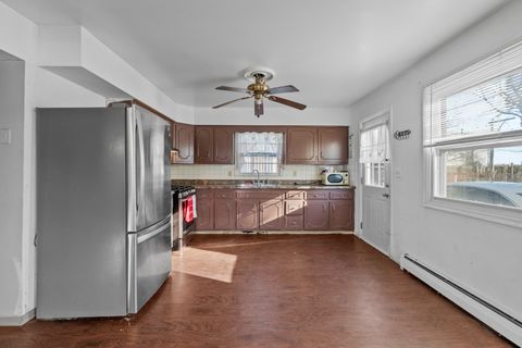 Tiny photo for 414 Bellarmine Drive E, Joliet, IL 60436 (MLS # 12533873)