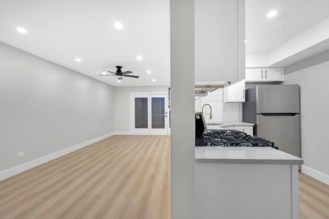 Tiny photo for 10347 Dearlove Road #302, Glenview, IL 60025 (MLS # 12529028)