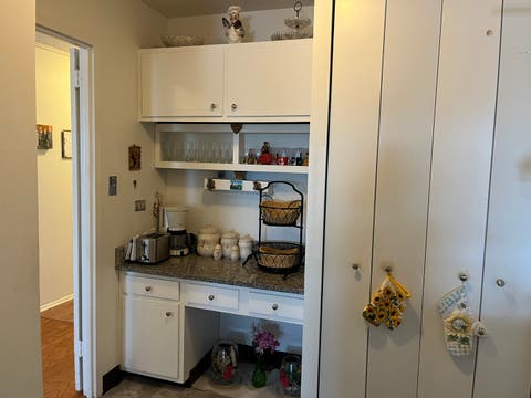Tiny photo for 141 N La Grange Road #802, La Grange, IL 60525 (MLS # 12702975)