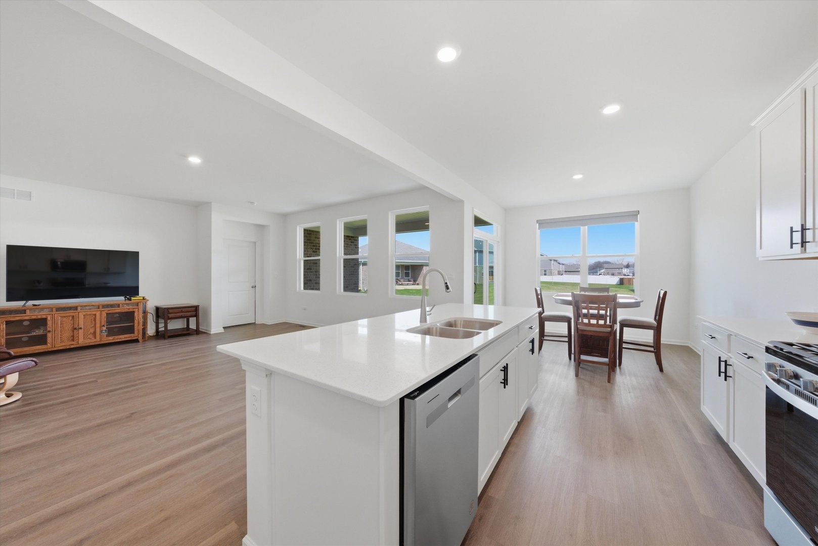6208 Longford Lane