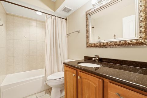 Tiny photo for 505 Kenilworth Avenue #4, Glen Ellyn, IL 60137 (MLS # 12490859)