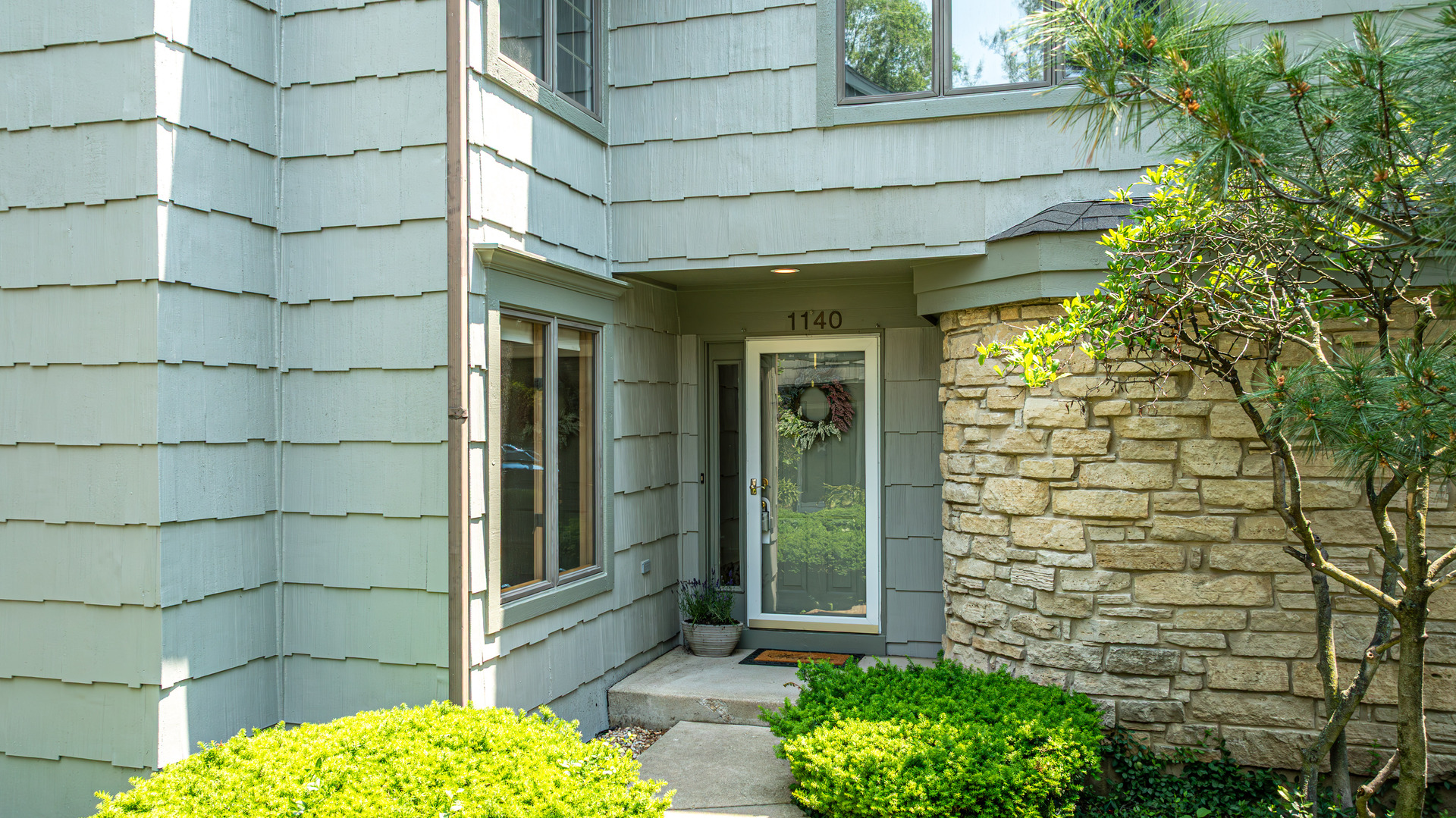 1140 Bristlecone Court 1140