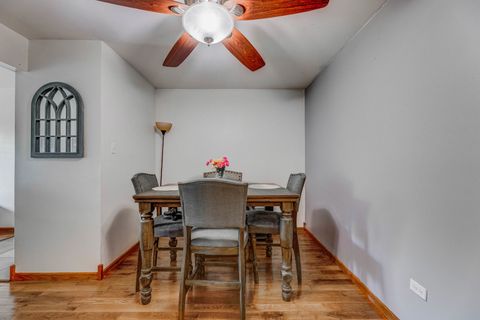 Tiny photo for 5715 PARK Place #K1, Crestwood, IL 60418 (MLS # 12470263)