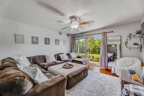 Tiny photo for 5715 PARK Place #K1, Crestwood, IL 60418 (MLS # 12470263)