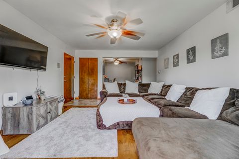 Tiny photo for 5715 PARK Place #K1, Crestwood, IL 60418 (MLS # 12470263)